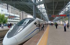 云南铁路客流持续恢复增长 2021年发送旅客逾5000万人次