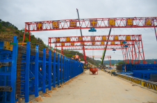三清高速（昆明段）土建2标段全线桥梁施工进入快车道