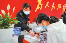 昆明市公安局西山分局：“15分钟便民服务圈”让群众省心